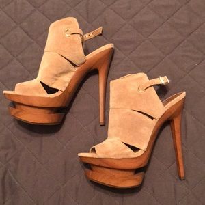 Jessica Simpson suede heels